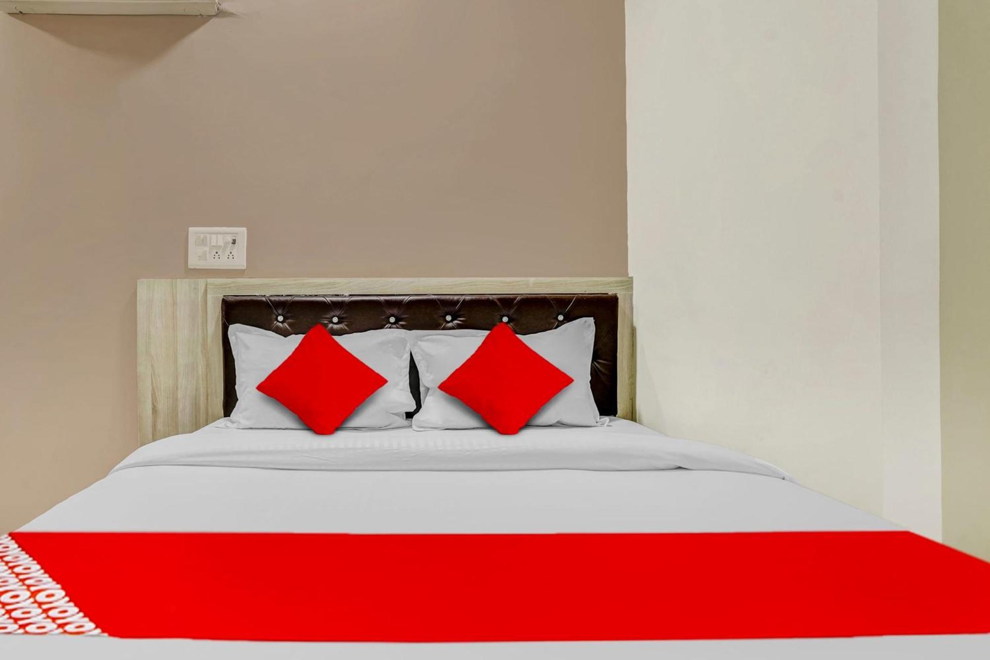 Hotel O Relax Palace Mumbai Luaran gambar