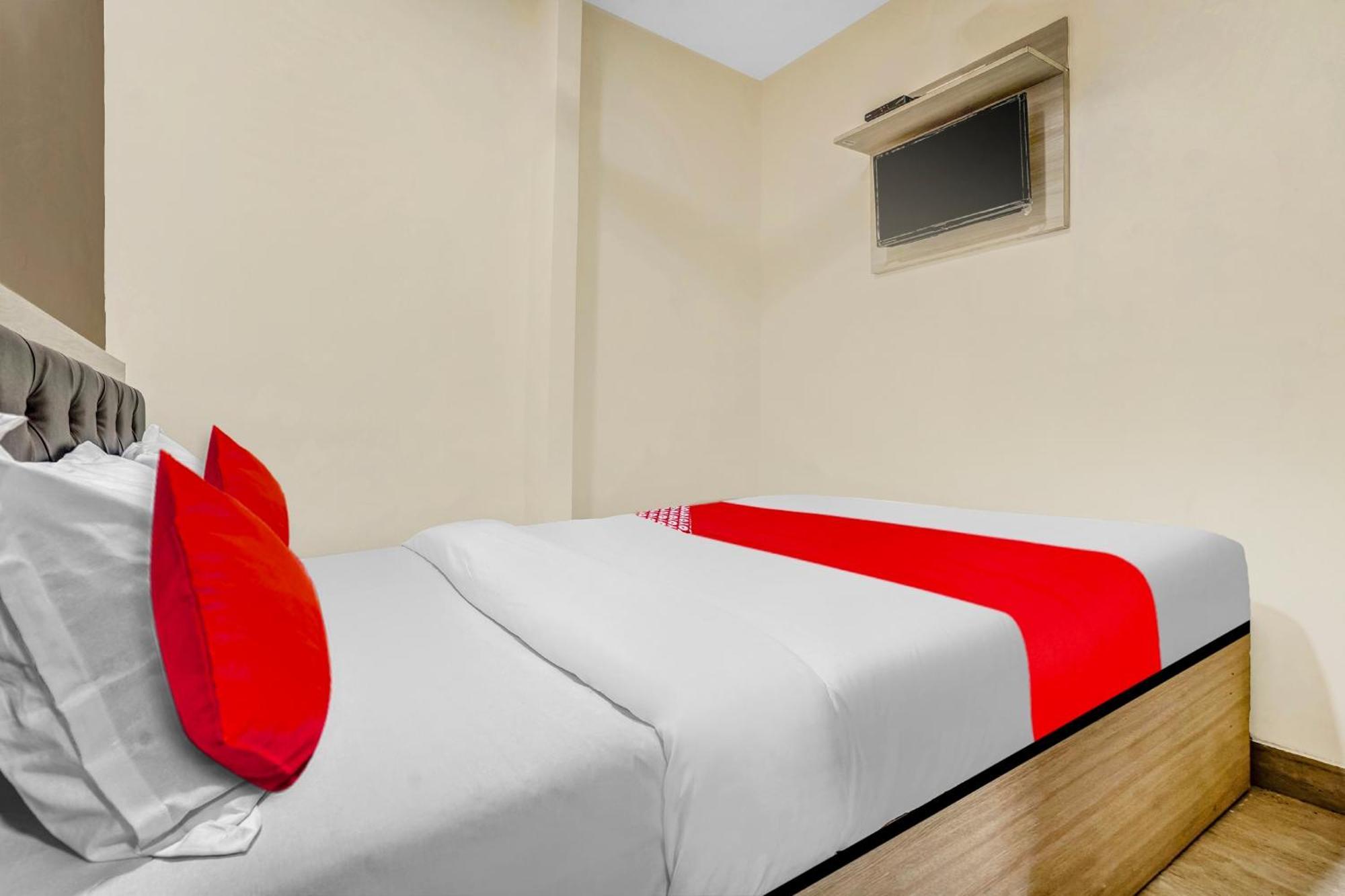 Hotel O Relax Palace Mumbai Luaran gambar